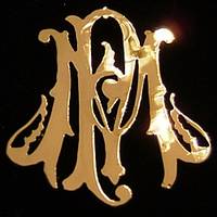 Anhänger mit Monogramm