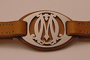 Monogramm für Stirnriemen